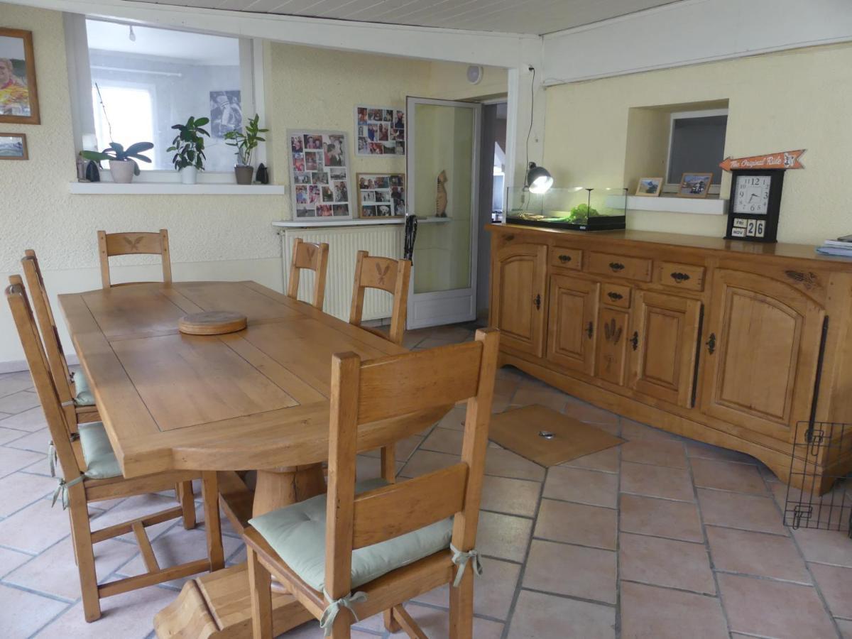 Bed and Breakfast Au Bord De L'Eau Ecluzelles Esterno foto