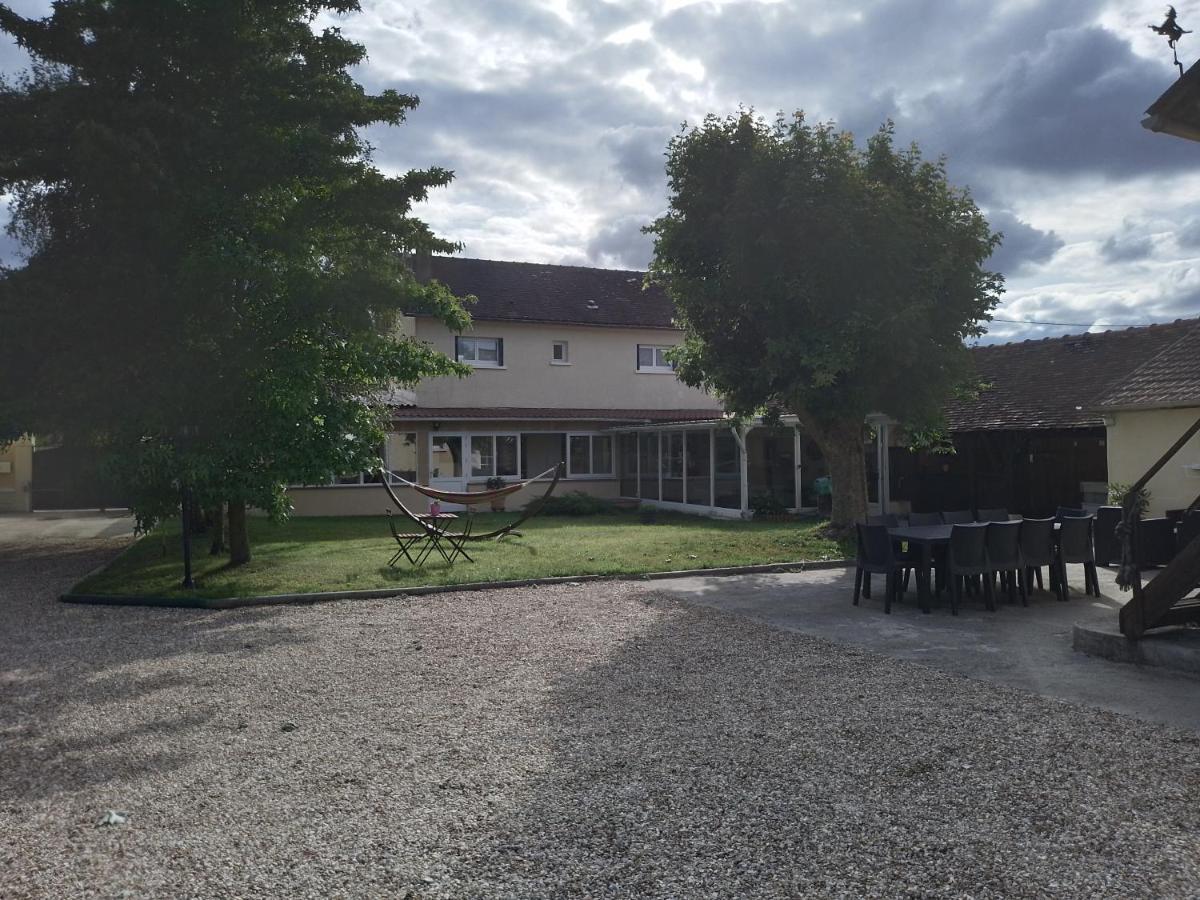 Bed and Breakfast Au Bord De L'Eau Ecluzelles Esterno foto