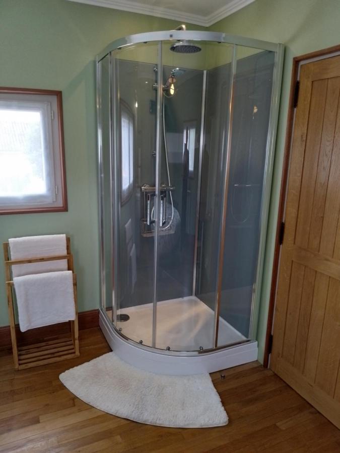 Bed and Breakfast Au Bord De L'Eau Ecluzelles Esterno foto
