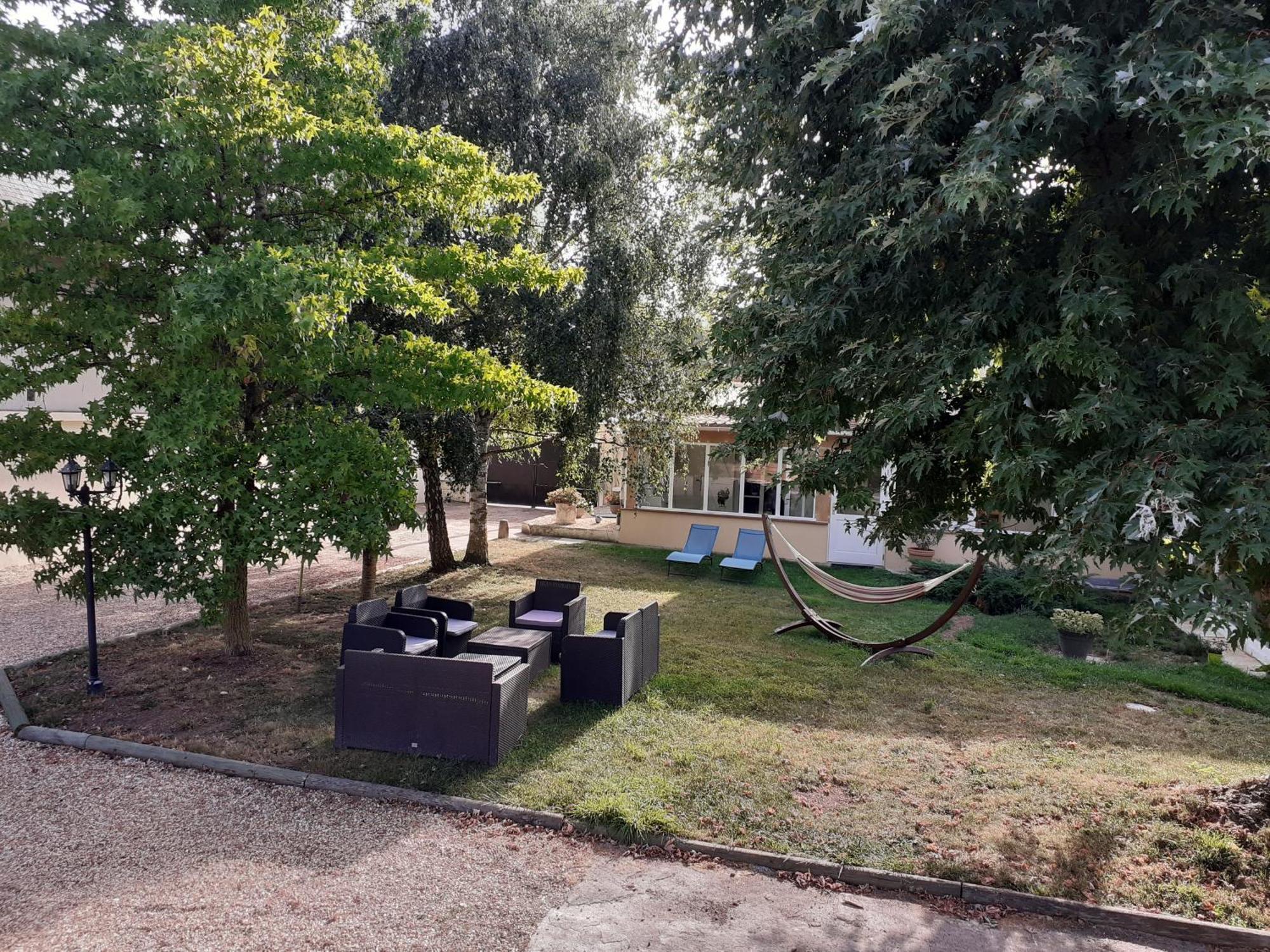 Bed and Breakfast Au Bord De L'Eau Ecluzelles Esterno foto